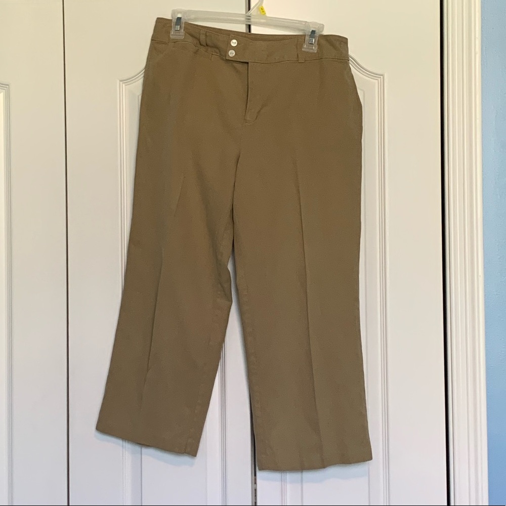 Columbia Capri Pants